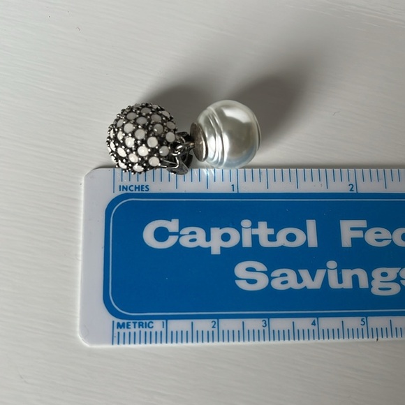 Don Caster Vintage Earrings Faux Pearl Dangle Silver Tone Clip Earrings - Picture 7 of 8